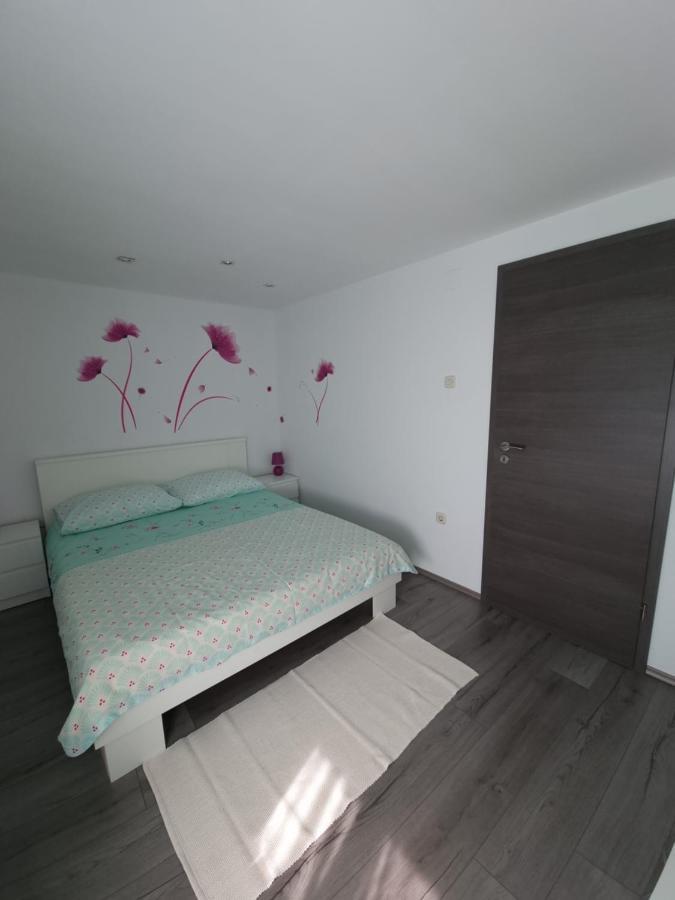 Apartments Lilly Rijeka Eksteriør billede